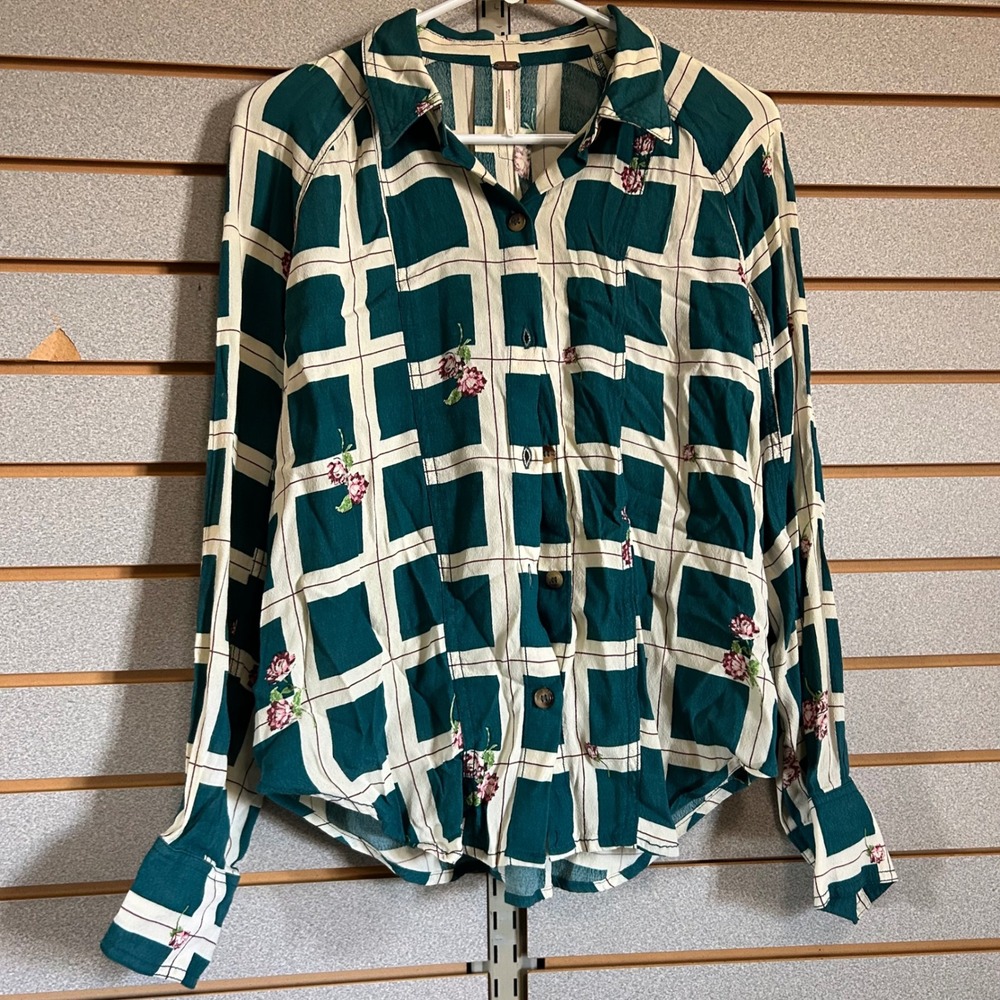 Free People Green Plaid Floral Embroidered Button Down Shirt Top XS‎